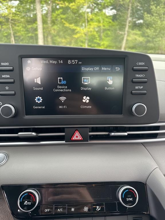 new 2025 Hyundai Elantra car, priced at $24,375