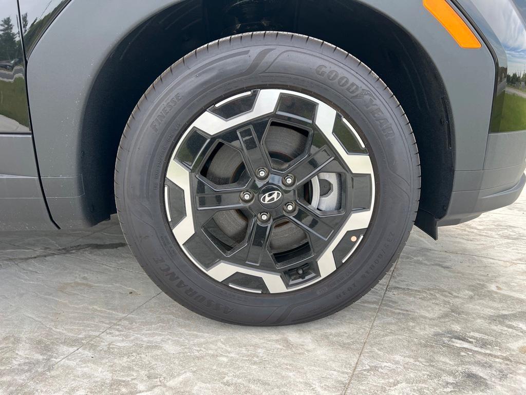 new 2025 Hyundai Santa Fe car, priced at $38,879