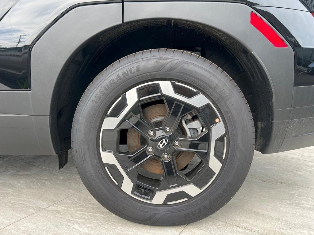 new 2025 Hyundai Santa Fe car, priced at $38,879