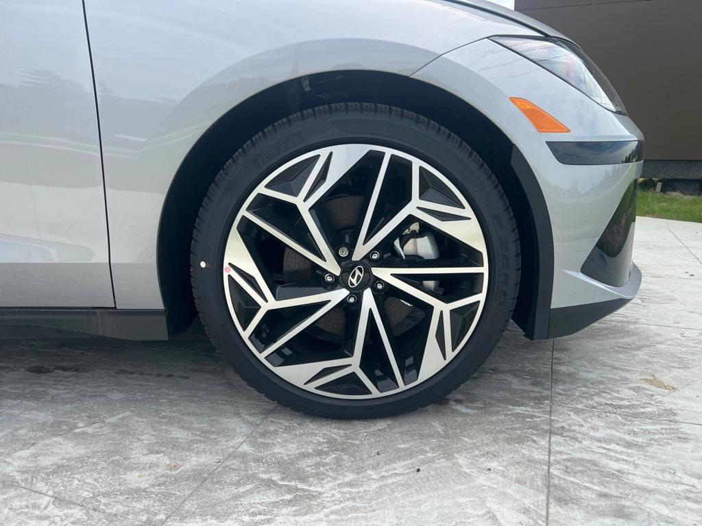 new 2025 Hyundai IONIQ 6 car, priced at $49,455
