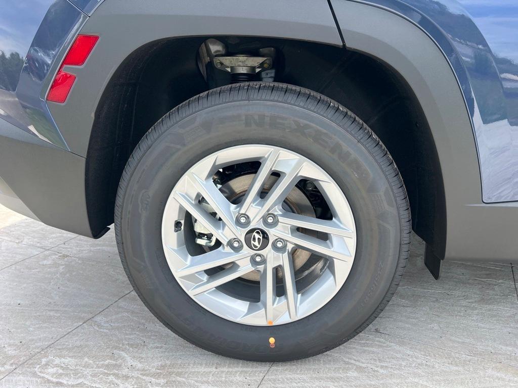 new 2025 Hyundai Tucson car, priced at $31,490