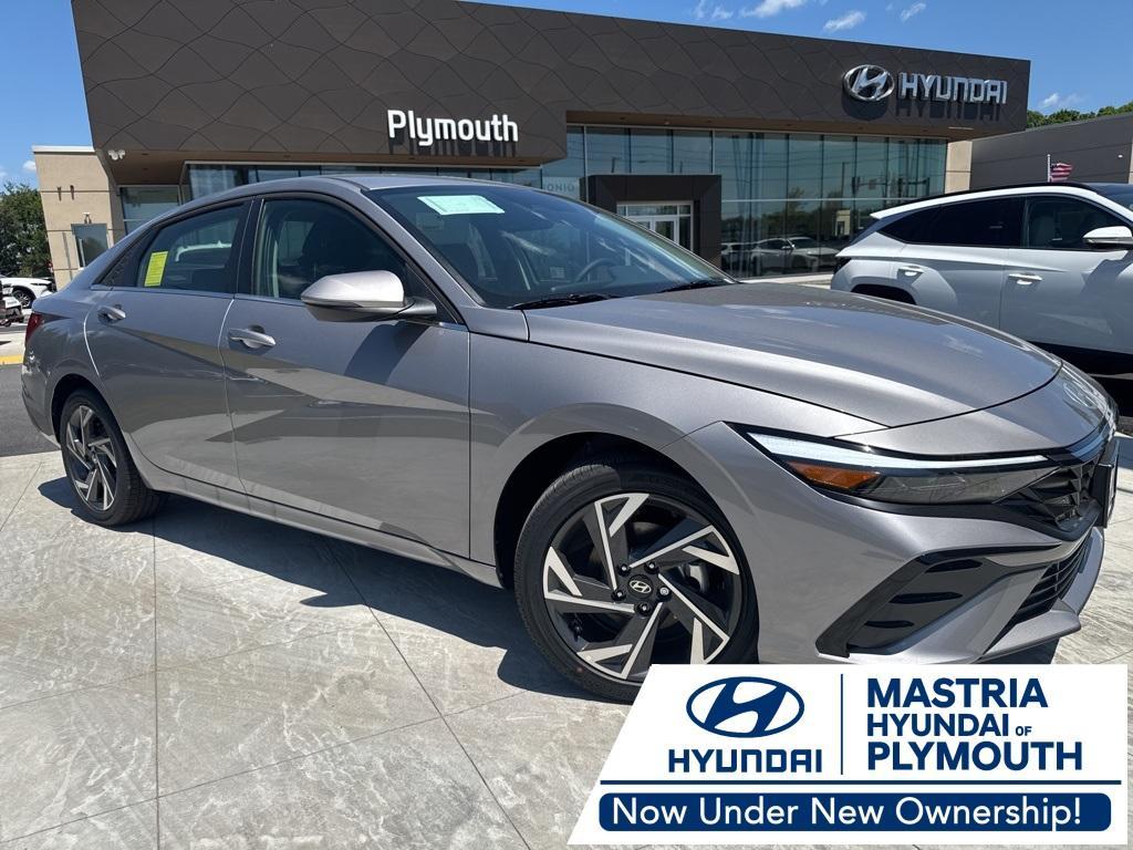 new 2025 Hyundai ELANTRA HEV car, priced at $31,505