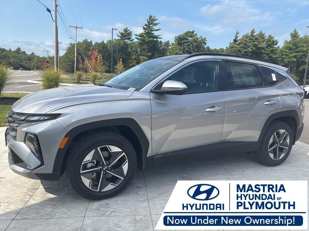 new 2025 Hyundai TUCSON Hybrid car, priced at $39,160