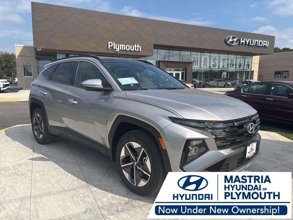 new 2025 Hyundai TUCSON Hybrid car, priced at $39,160