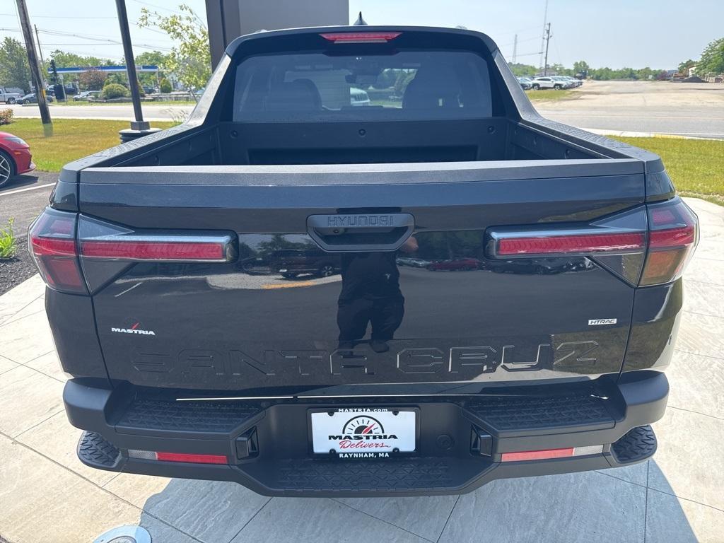 new 2025 Hyundai SANTA CRUZ car, priced at $33,875