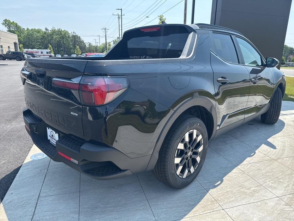 new 2025 Hyundai SANTA CRUZ car, priced at $33,875