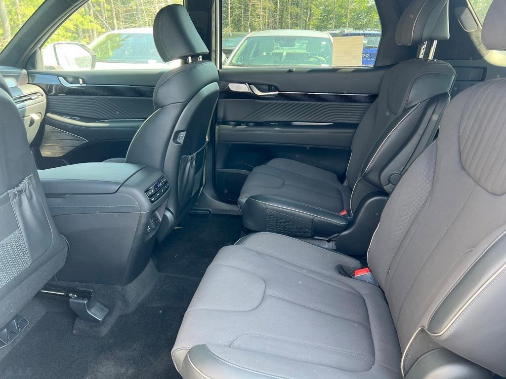 new 2025 Hyundai Palisade car, priced at $57,375