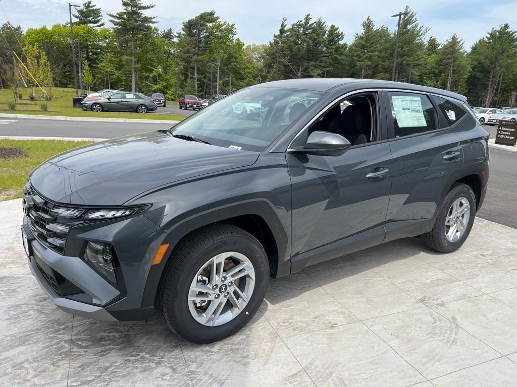 new 2025 Hyundai Tucson car, priced at $30,655