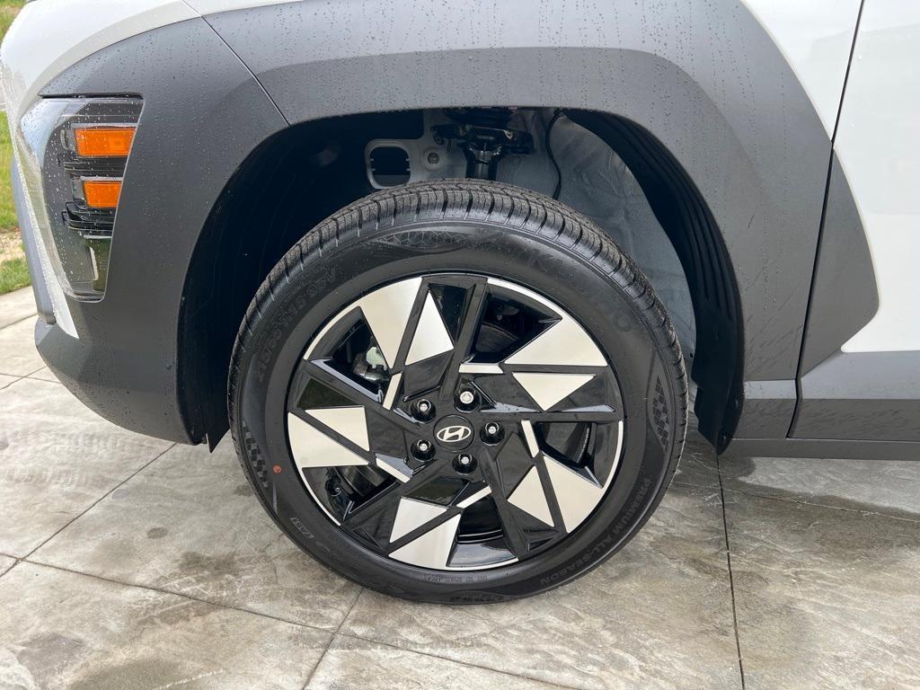 new 2025 Hyundai Kona car, priced at $29,654