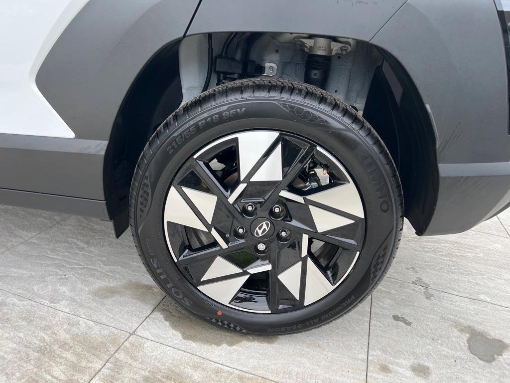 new 2025 Hyundai Kona car, priced at $29,654