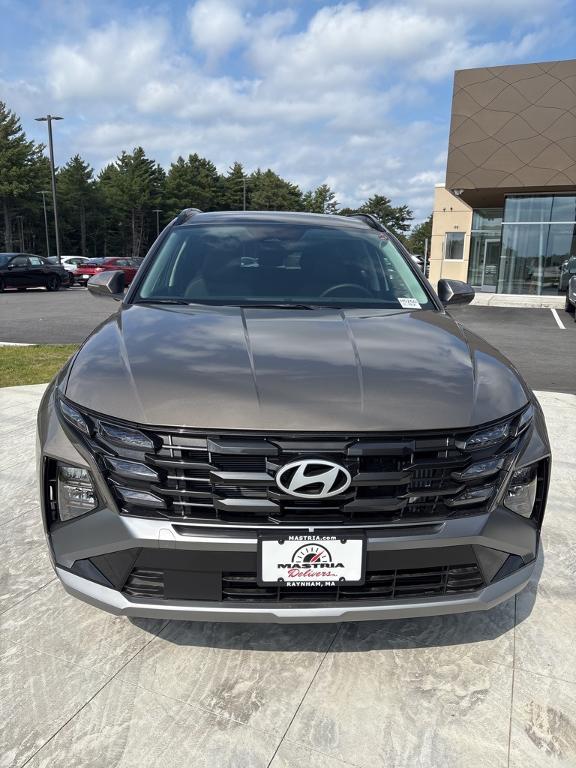 new 2025 Hyundai TUCSON Hybrid car, priced at $37,075