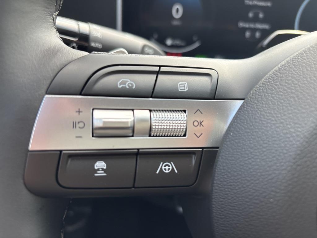 new 2025 Hyundai TUCSON Hybrid car, priced at $37,075