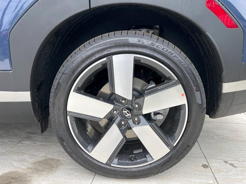 new 2025 Hyundai Santa Fe car, priced at $46,975