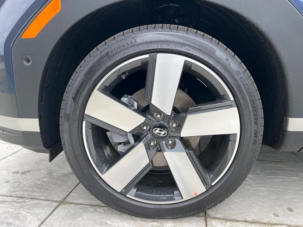 new 2025 Hyundai Santa Fe car, priced at $46,975