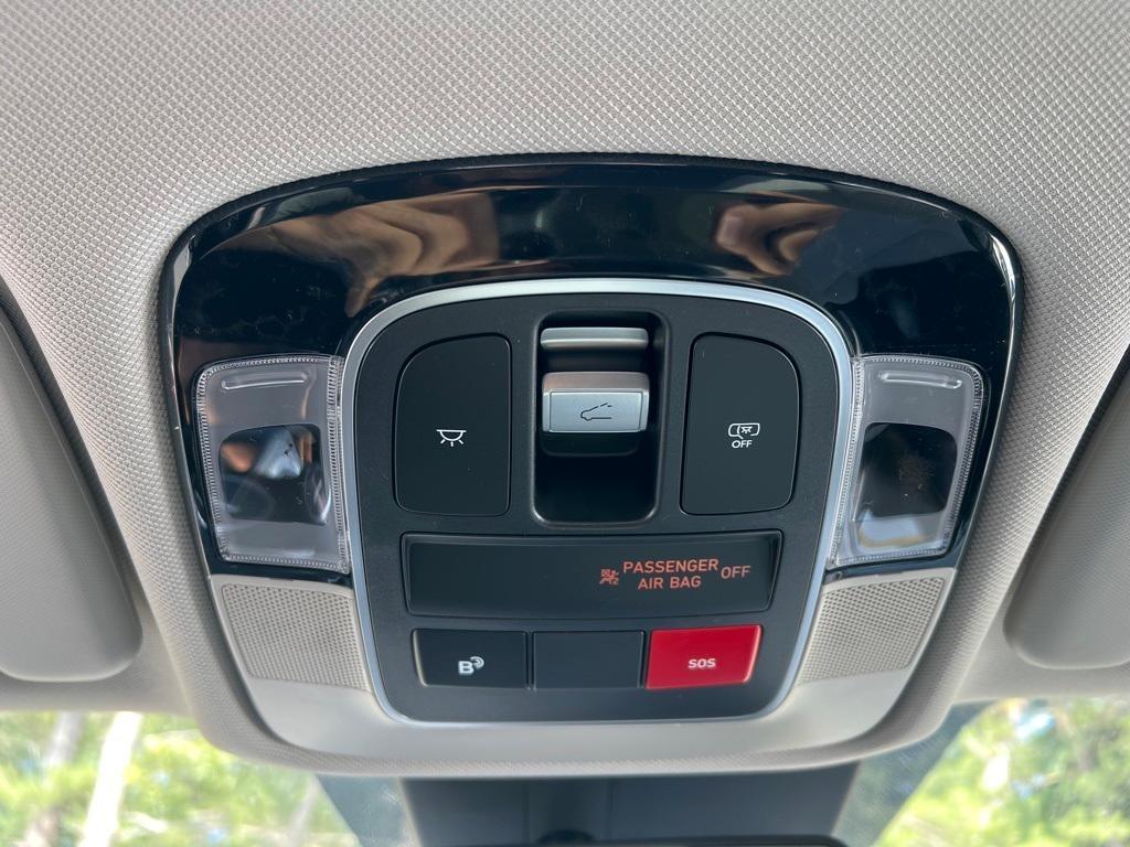 new 2025 Hyundai TUCSON Hybrid car, priced at $38,415