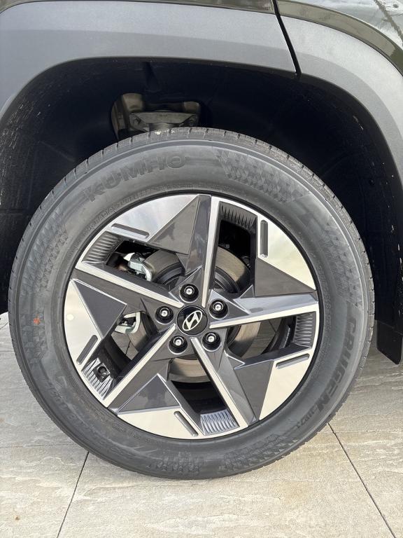 new 2026 Hyundai Tucson car, priced at $37,420