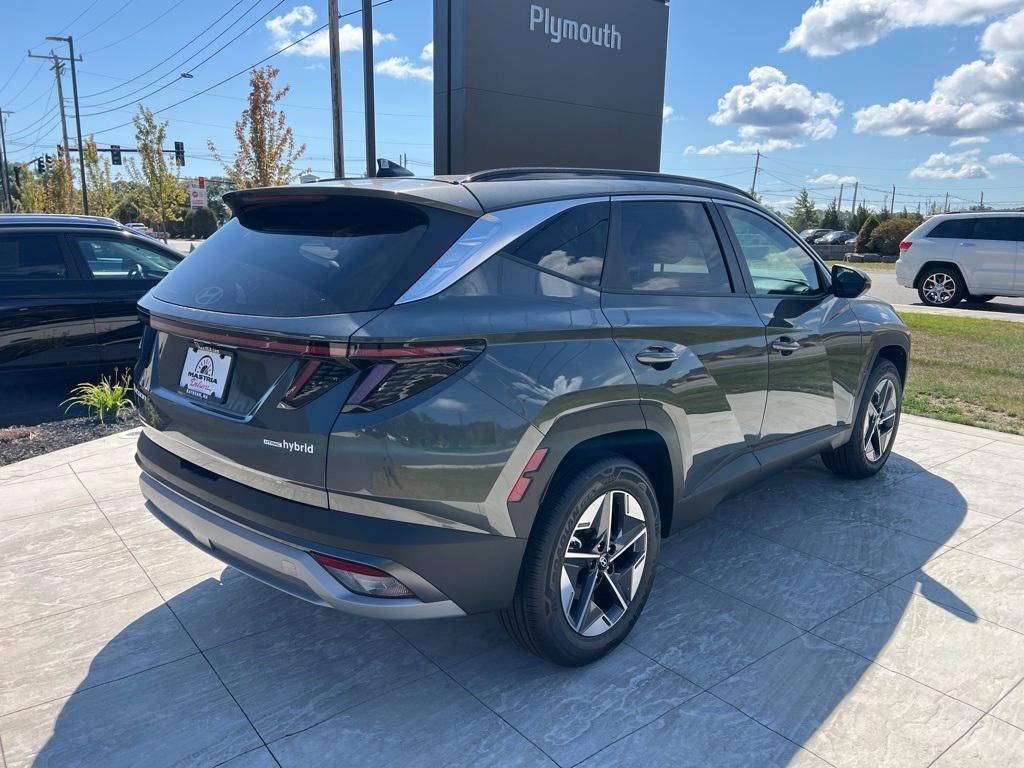 new 2025 Hyundai TUCSON Hybrid car, priced at $36,490