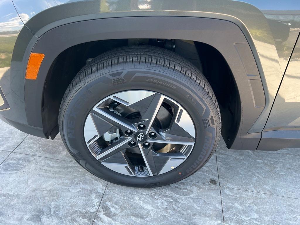 new 2025 Hyundai TUCSON Hybrid car, priced at $36,490