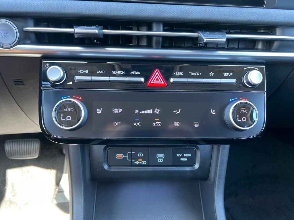 new 2025 Hyundai TUCSON Hybrid car, priced at $36,490