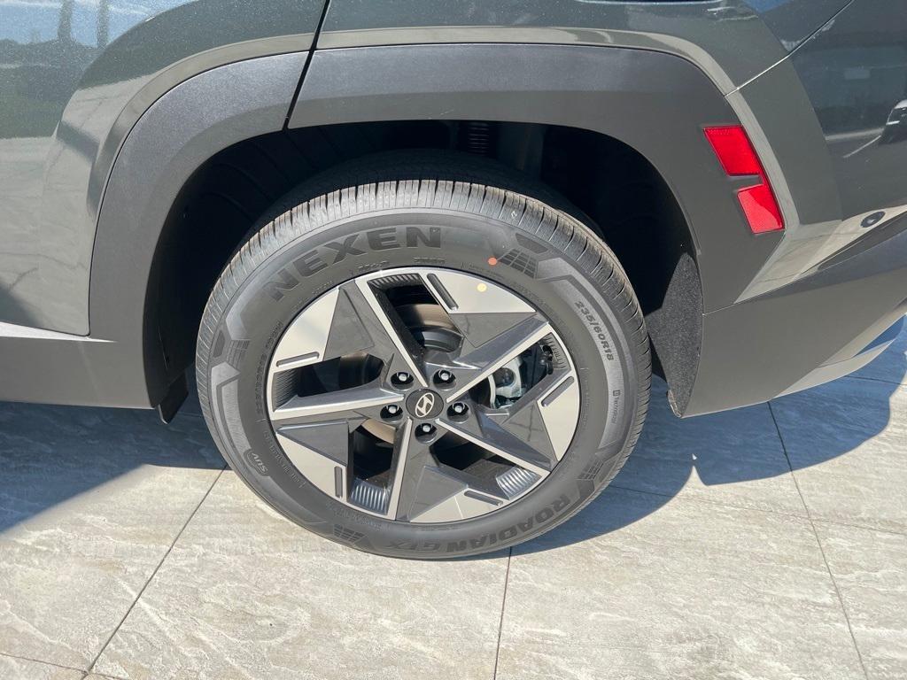new 2025 Hyundai TUCSON Hybrid car, priced at $36,490