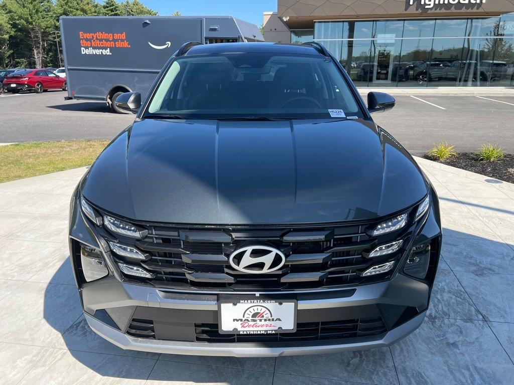 new 2025 Hyundai TUCSON Hybrid car, priced at $36,490