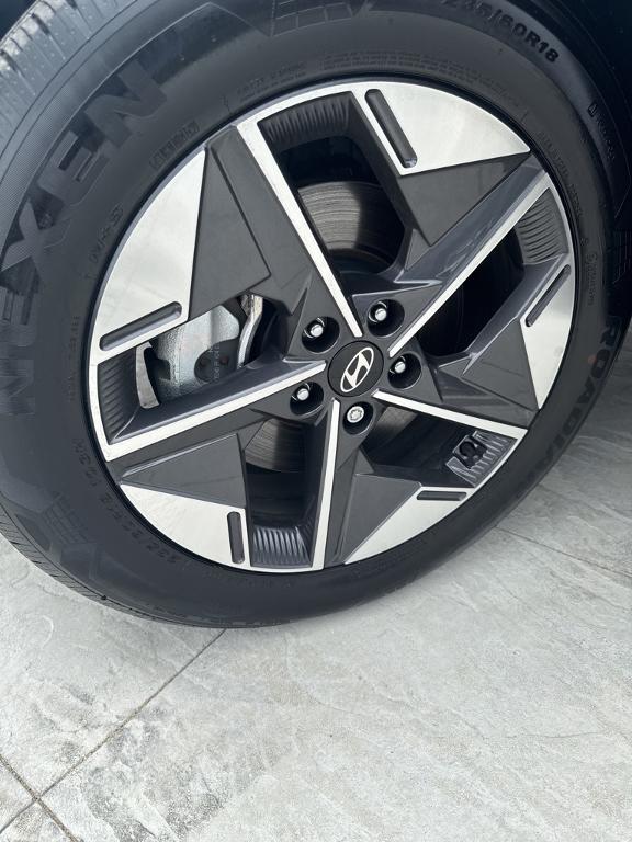used 2025 Hyundai TUCSON Hybrid car, priced at $34,698