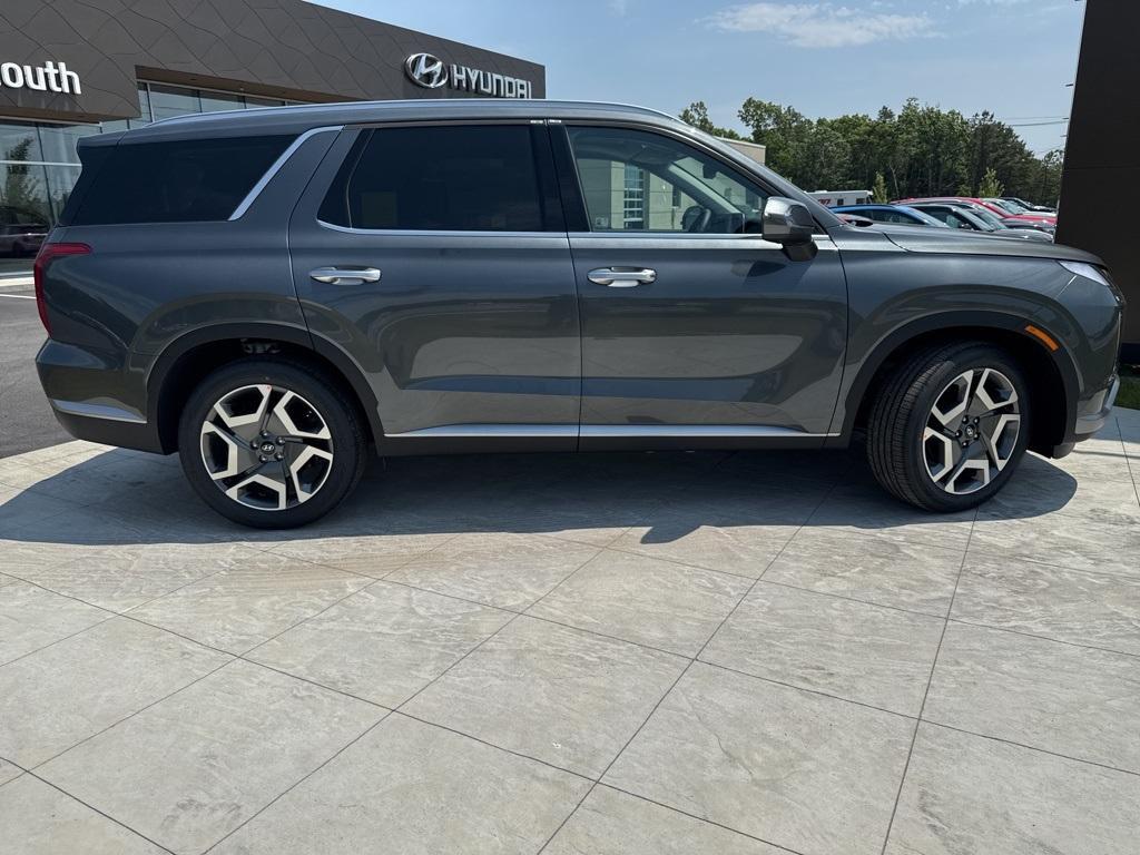 new 2025 Hyundai Palisade car, priced at $48,025