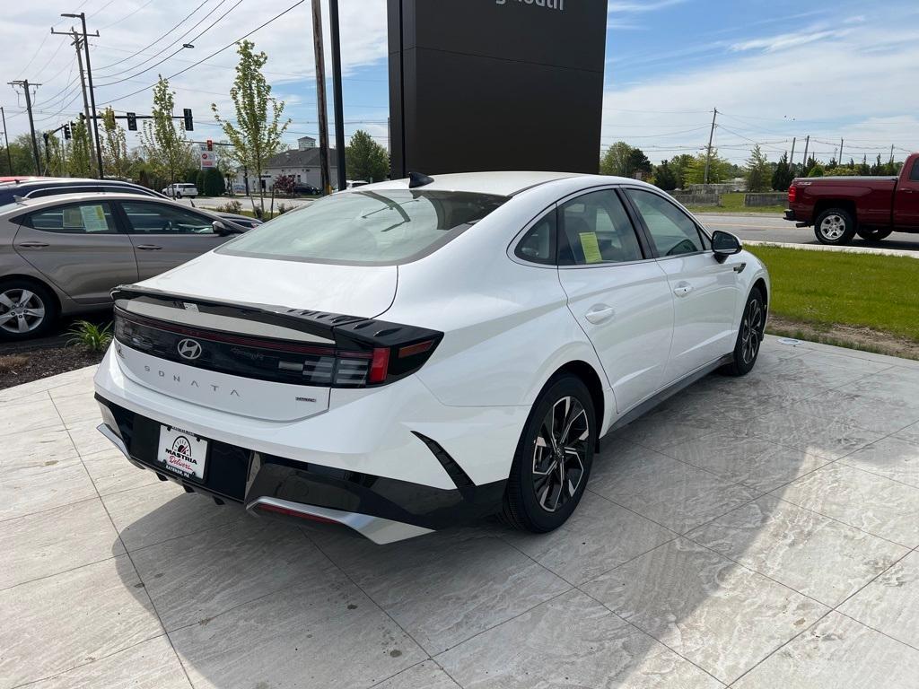new 2025 Hyundai Sonata car, priced at $30,348