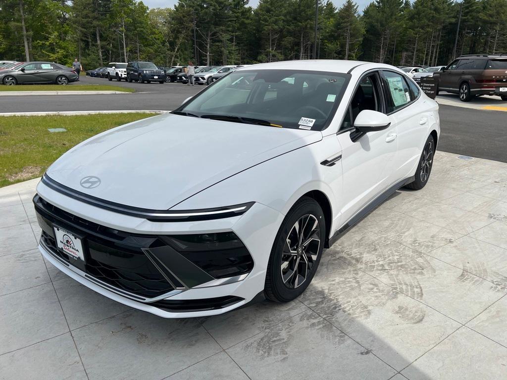new 2025 Hyundai Sonata car, priced at $30,348