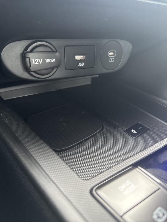 used 2025 Hyundai Elantra car, priced at $21,998