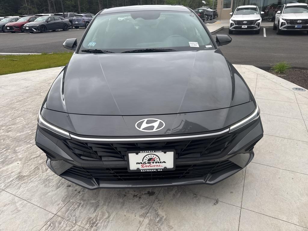 used 2025 Hyundai Elantra car, priced at $21,998