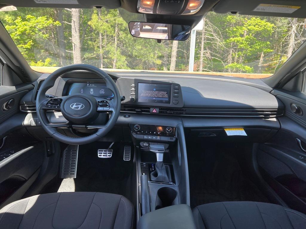 used 2025 Hyundai Elantra car, priced at $22,598