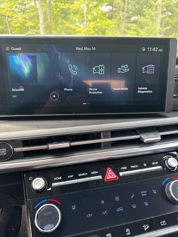 new 2025 Hyundai Santa Fe car, priced at $38,689