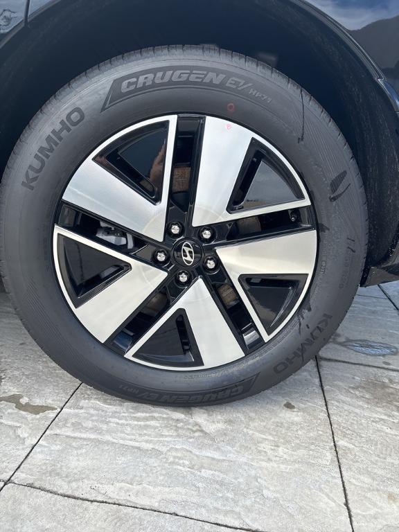 new 2026 Hyundai IONIQ 9 car, priced at $69,150