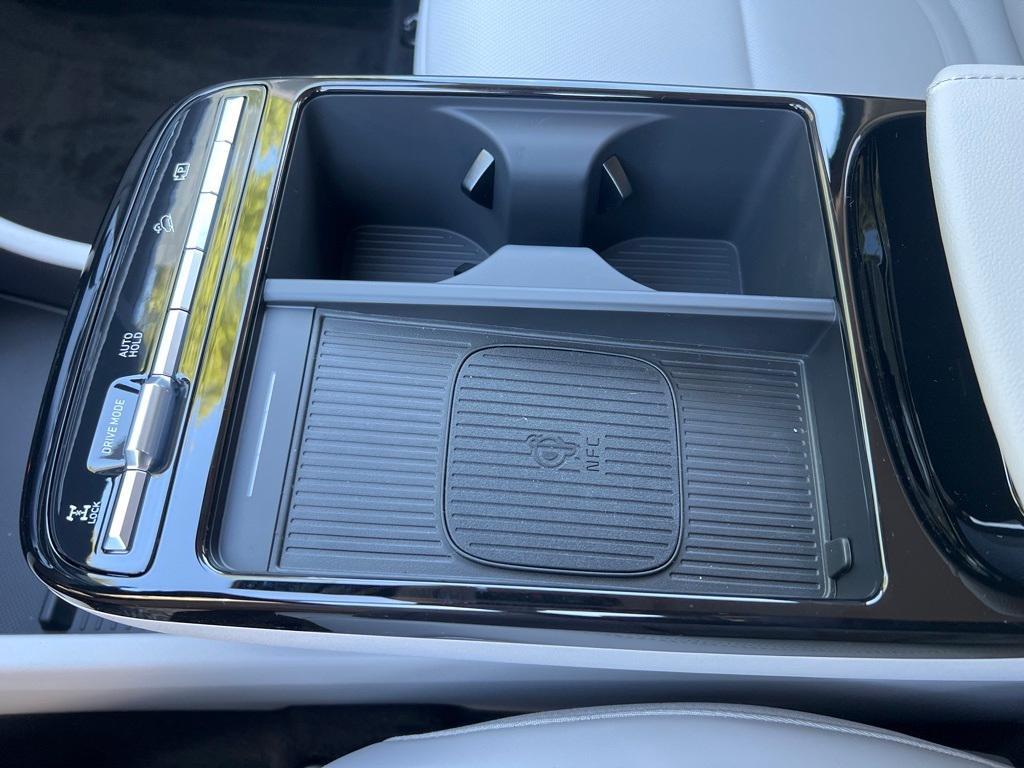 new 2025 Hyundai TUCSON Hybrid car, priced at $37,065