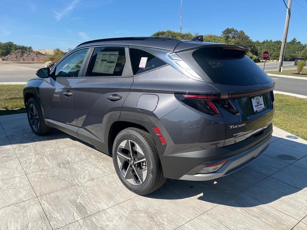 new 2025 Hyundai TUCSON Hybrid car, priced at $37,065