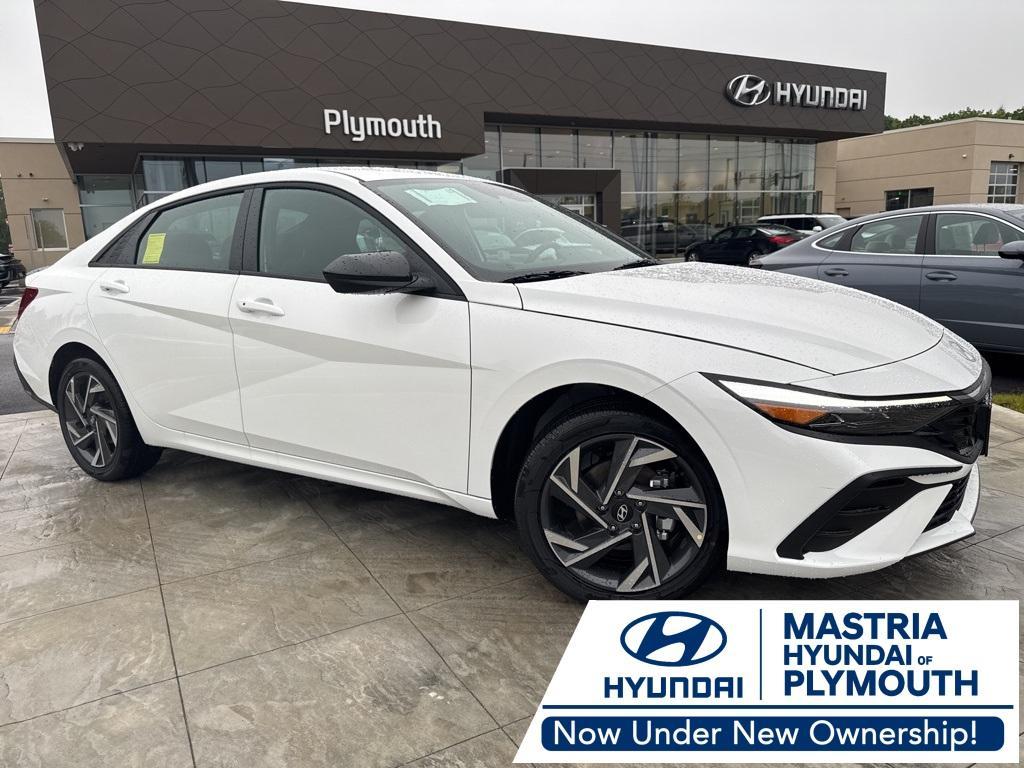 new 2025 Hyundai ELANTRA HEV car, priced at $29,120