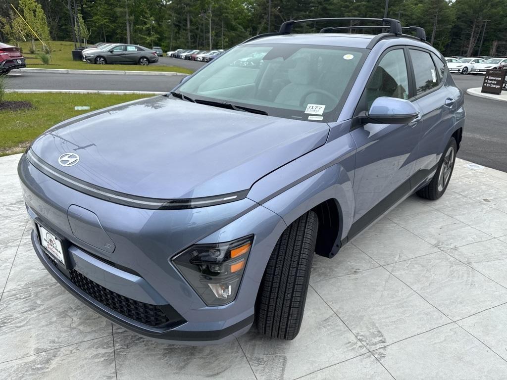 new 2025 Hyundai Kona EV car, priced at $38,055