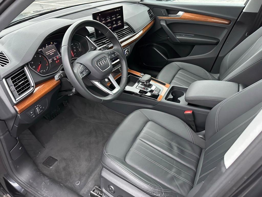 used 2024 Audi Q5 car, priced at $35,998
