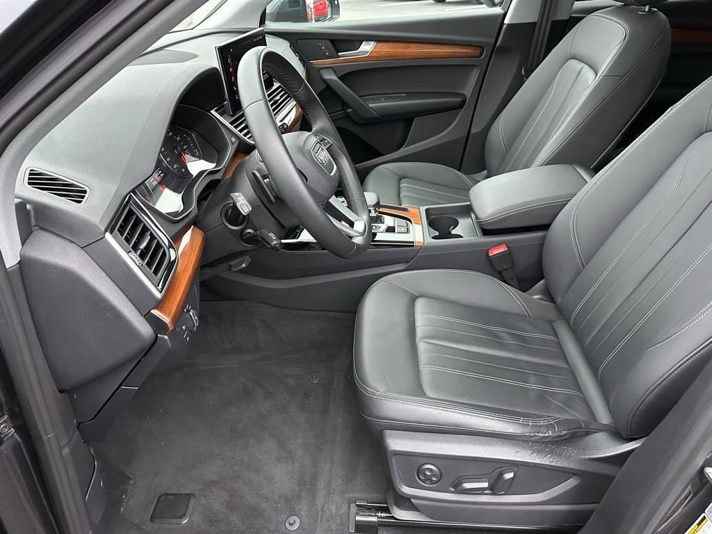 used 2024 Audi Q5 car, priced at $35,998