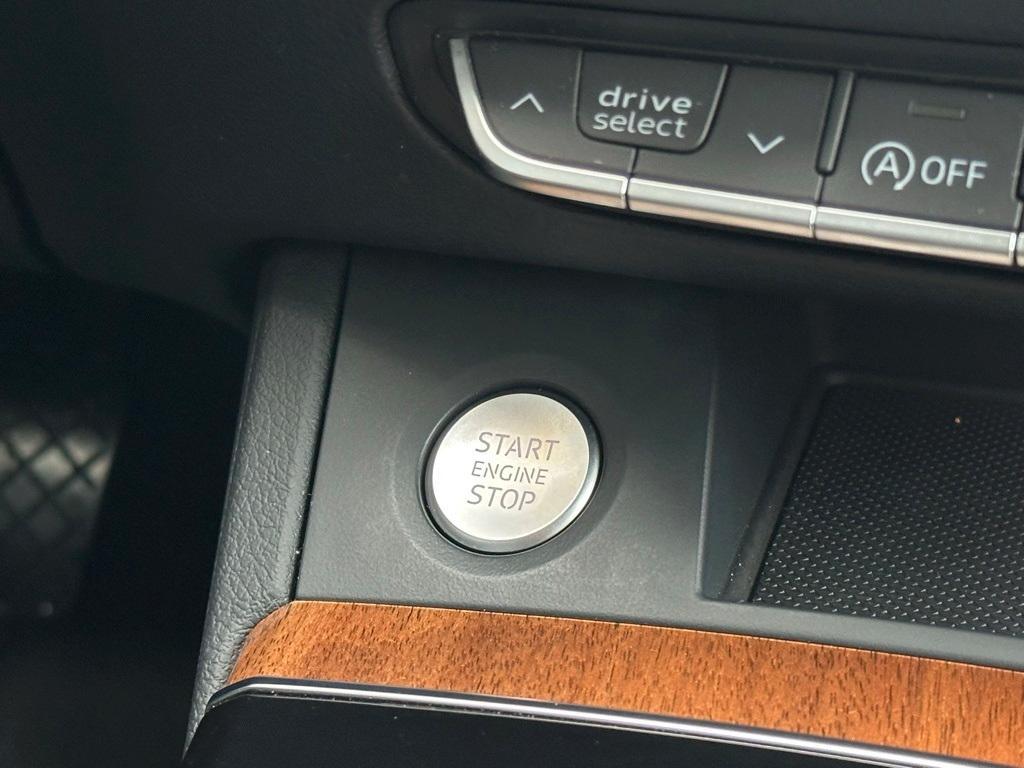 used 2024 Audi Q5 car, priced at $35,998