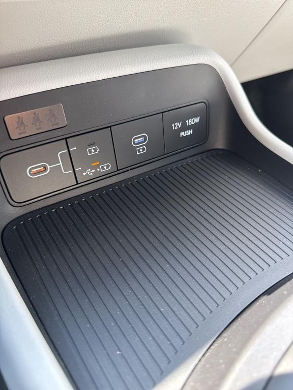 new 2025 Hyundai Kona car, priced at $27,210