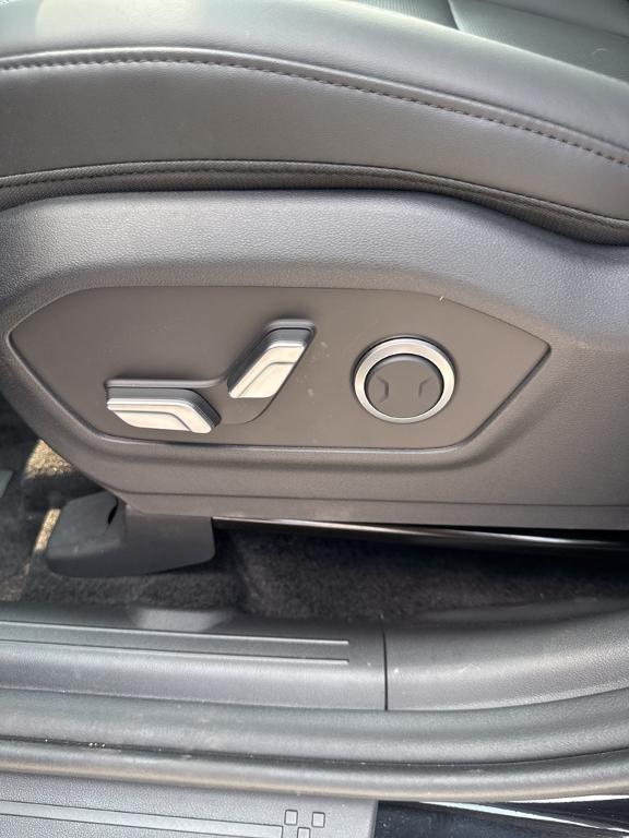 new 2025 Hyundai SANTA FE HEV car, priced at $41,910