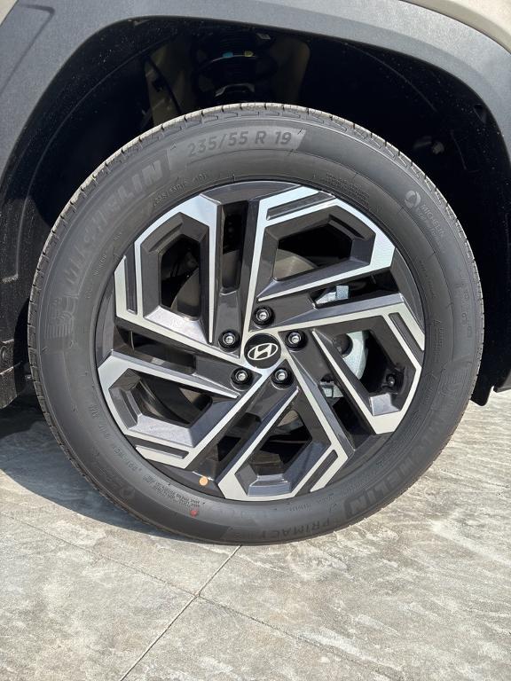 new 2025 Hyundai TUCSON Hybrid car, priced at $43,985