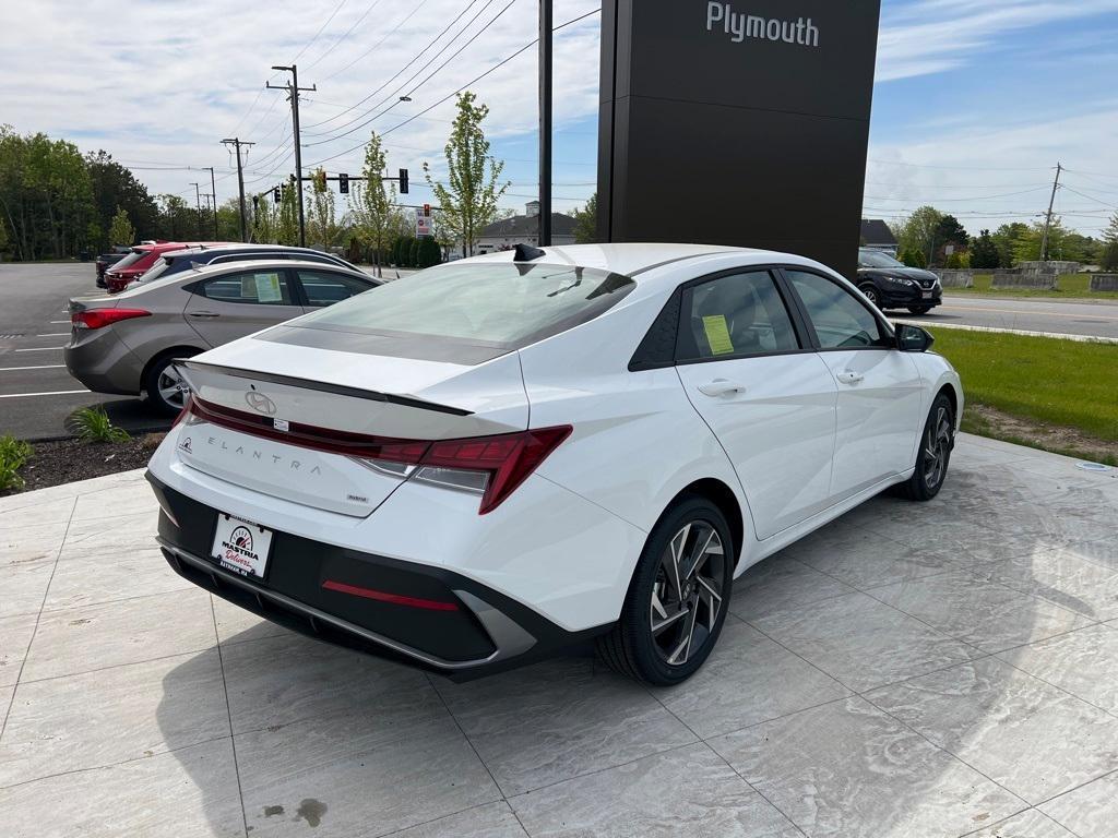 new 2025 Hyundai ELANTRA HEV car, priced at $28,745