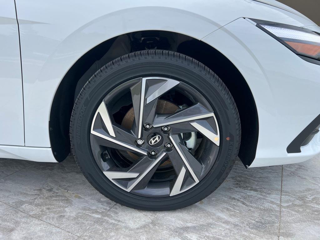 new 2025 Hyundai ELANTRA HEV car, priced at $28,745