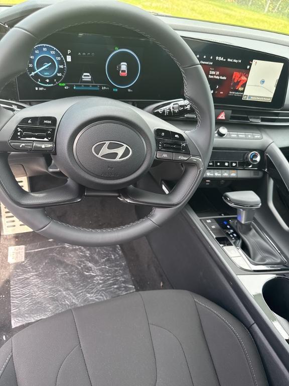 new 2025 Hyundai ELANTRA HEV car, priced at $28,745