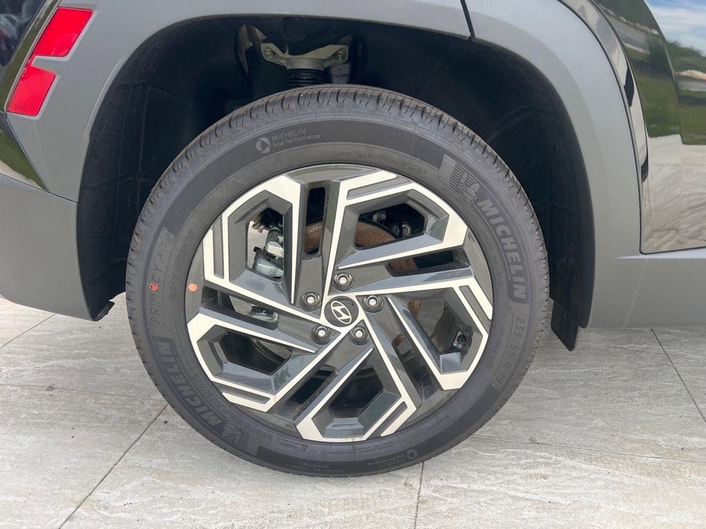 new 2025 Hyundai Tucson car, priced at $41,215