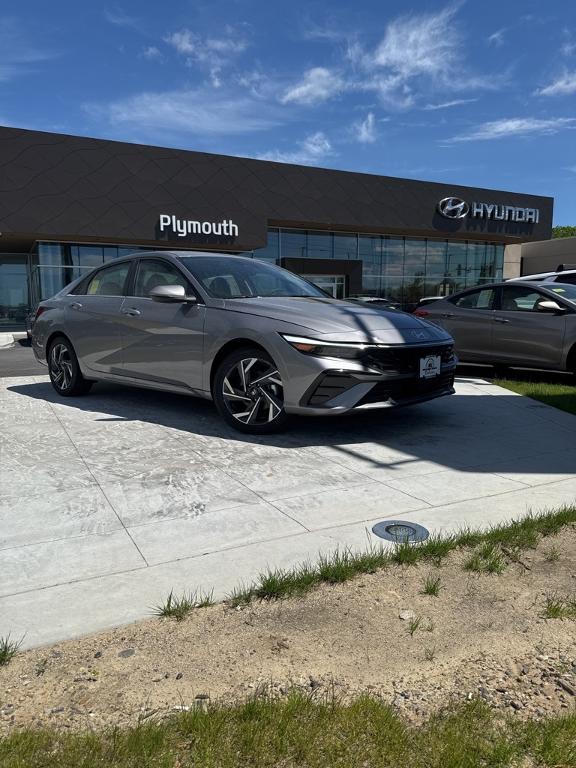 new 2025 Hyundai ELANTRA HEV car, priced at $30,580