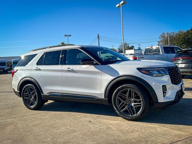 new 2025 Ford Explorer car, priced at $62,320